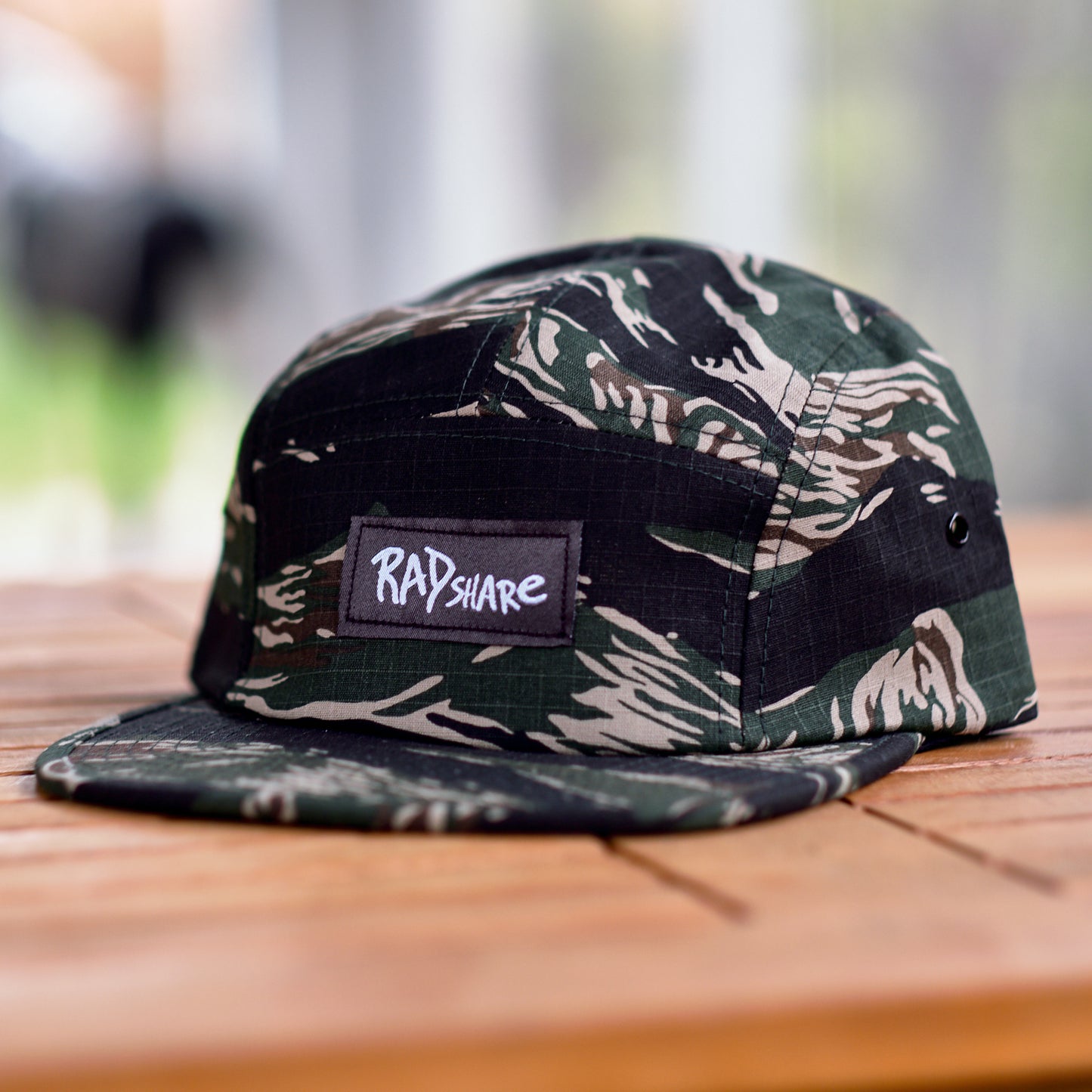 RADshare logo 5 panel - camo